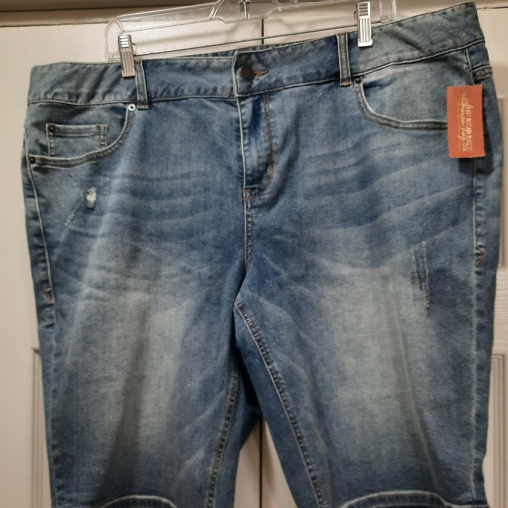 American Rag Cie Women's Bermuda Cie Denim shorts